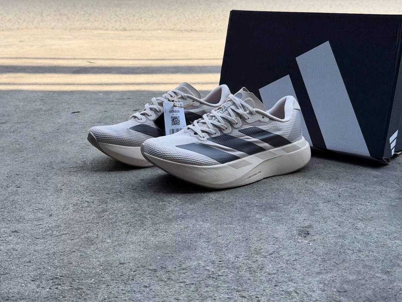 ADIDAS ADIZERO EVO SL